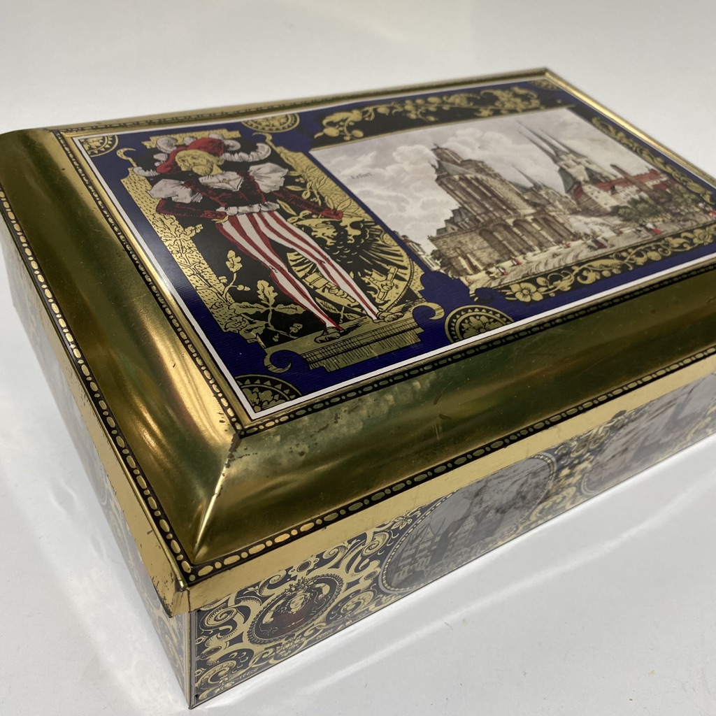 BOX, Large Gold Navy Tin w Jester 37 x 25cm